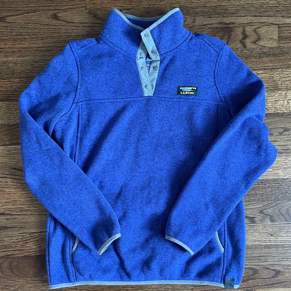 L.L. Bean Sweater ! - Picture 1 of 5
